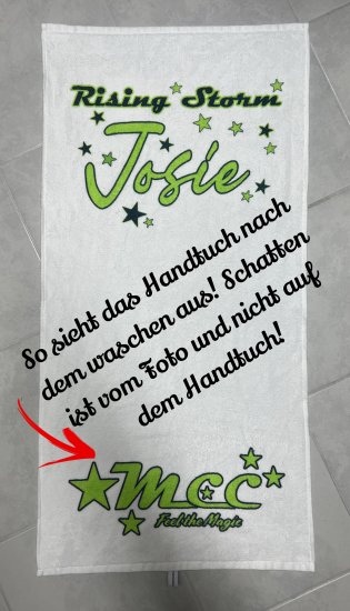 Handtuch MCC - Feel the Magic "PERSONALISIERT" Wähle Dein Team und Namen!